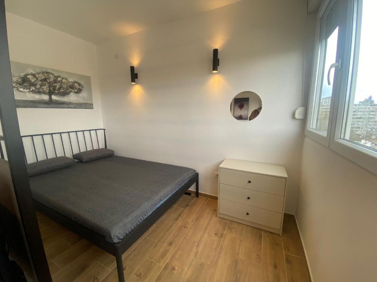 55 Apartment